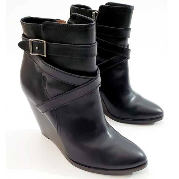 frye cece wedge heel boot